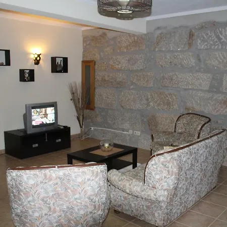 Holiday home Casa Do Adro *